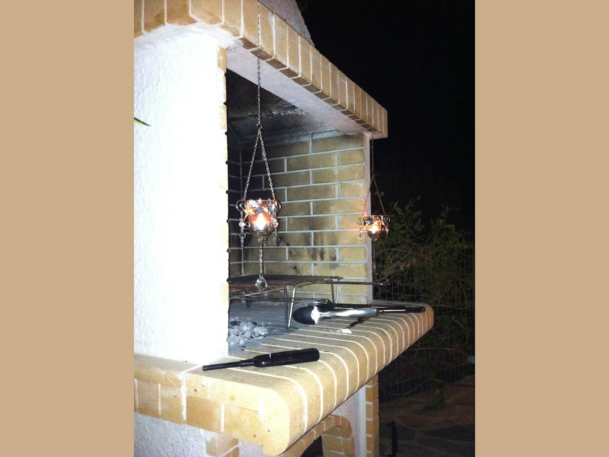 BBQ-gezelligheid, Villa Ithaka op Kreta, het ideale vakantiethuis!